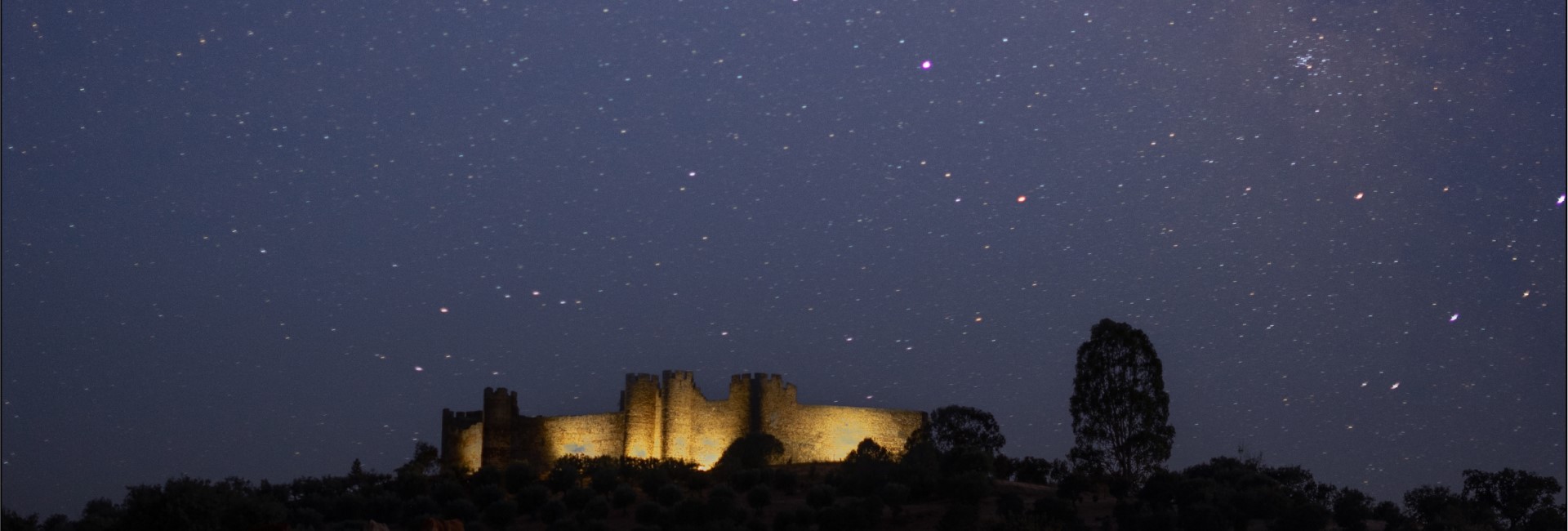 À Luz das Estrelas – Castelo de Terena (Observação de Estrelas)